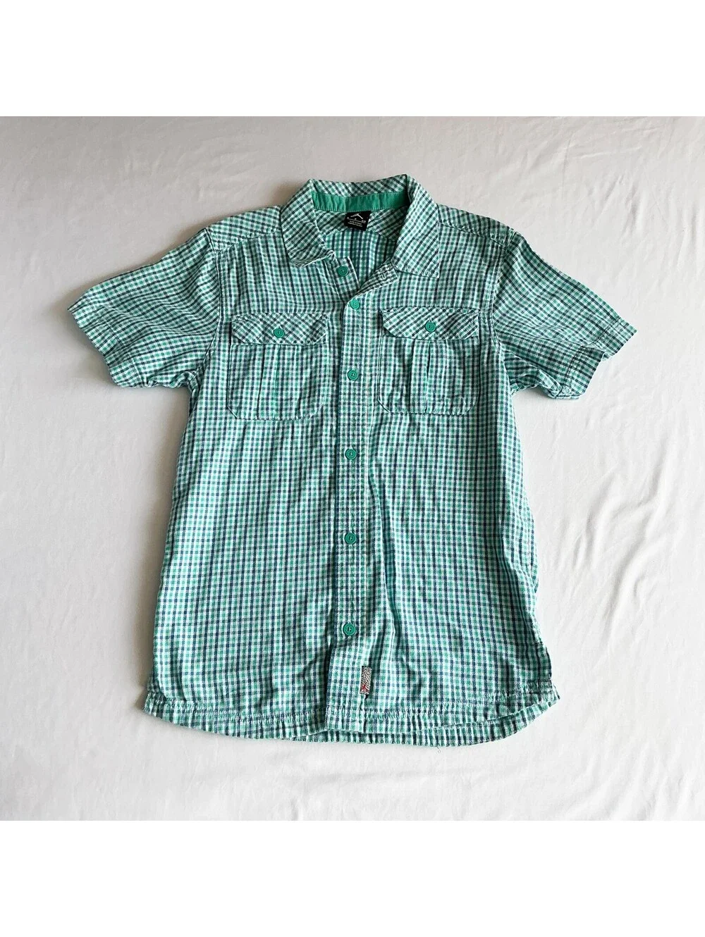 Jordan Men's Short Sleeve Button-Up Plaid Shirt Size Small